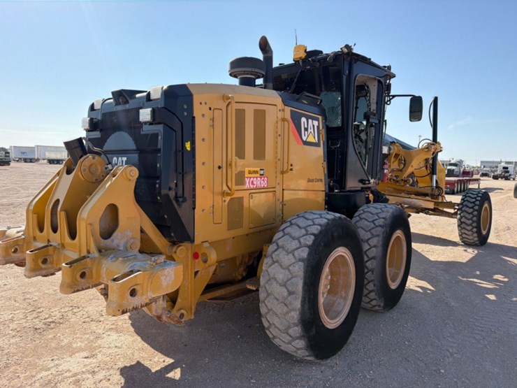 2018-caterpillar-140m3-image-10