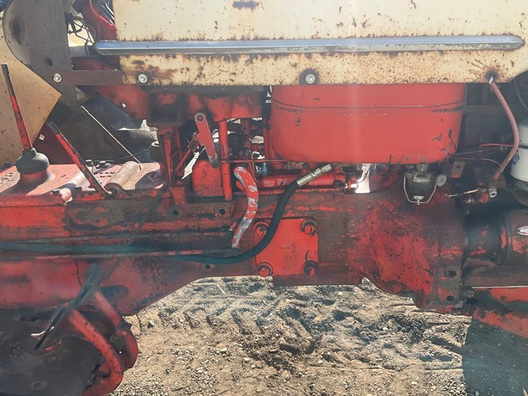 #6068-•-1958-case-211-b-tractor-image-13