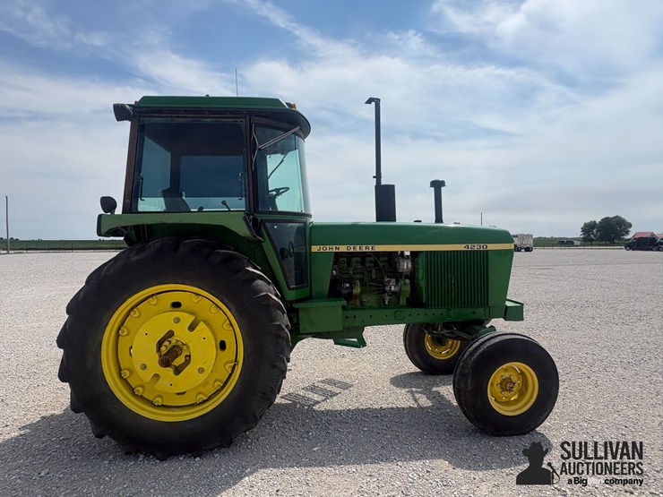 1976-john-deere-4230-image-4