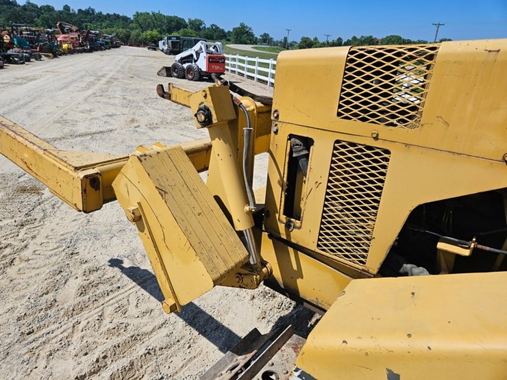 john-deere-18-image-12