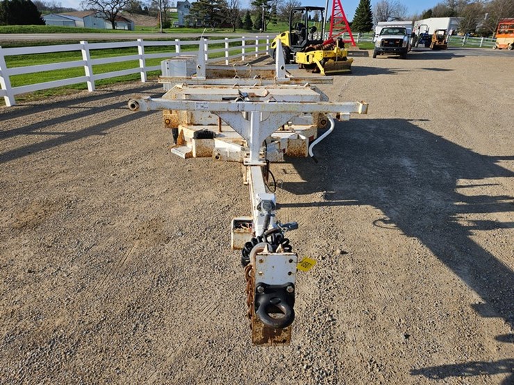 #79-•-2013-brooks-bros-tandem-axle-pole-trailer-image-38