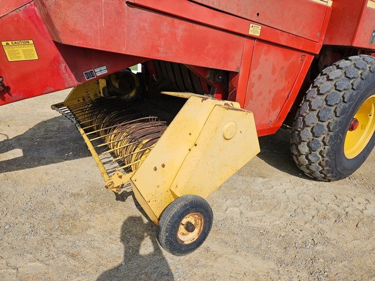 2000-new-holland-2000-image-18