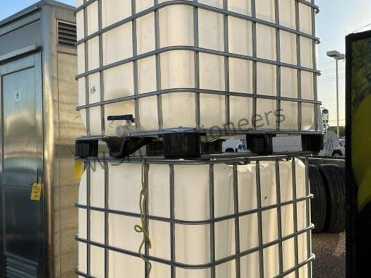 (2)-ibc-transport-totes-image-2