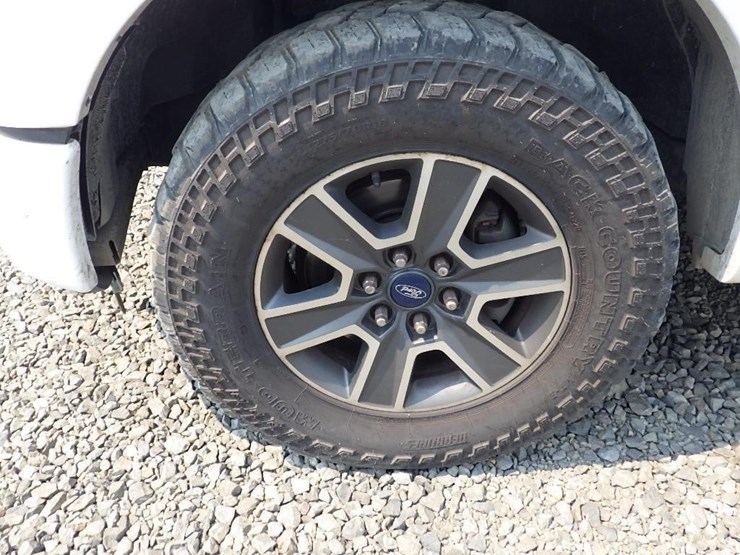 2016-ford-f150-image-10