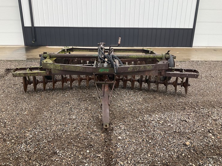 #5310-•-pull-type-tandem-disc-harrow-image-1