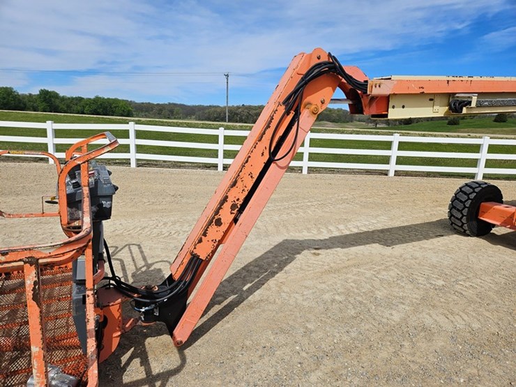 #89-•-jlg-460si-basket-lift-image-19