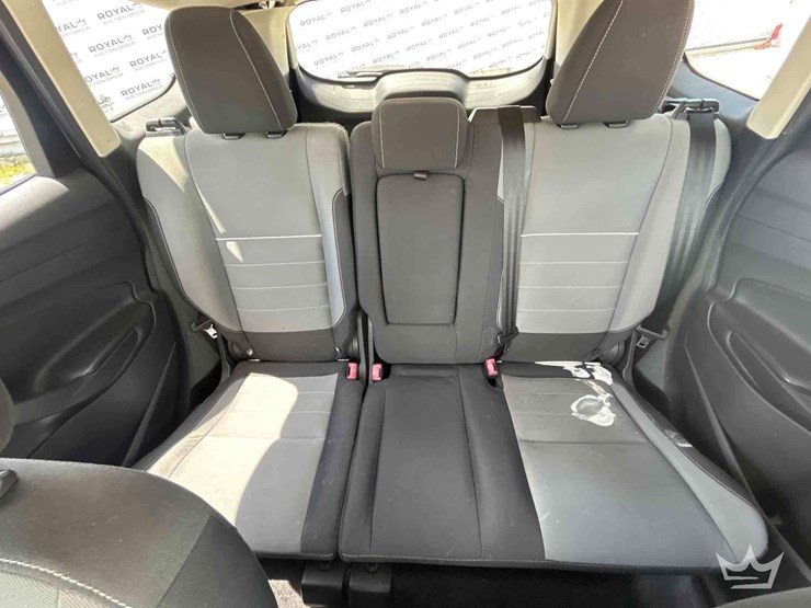 2015-ford-escape-image-20