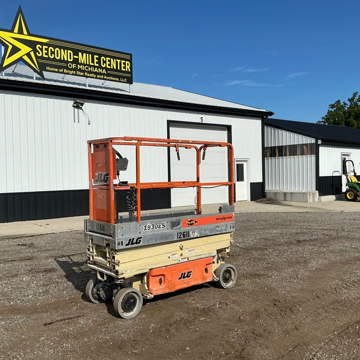 2006 JLG 1930ES