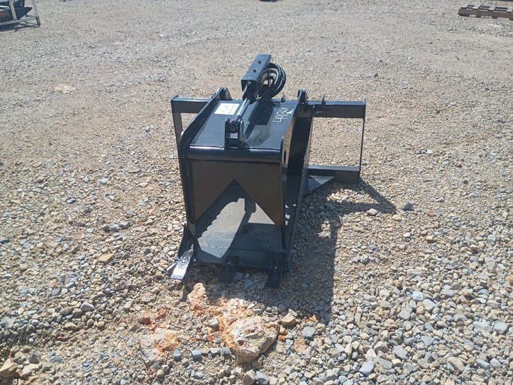 #26134-•-giyi-stump-grapple-skid-steer-attachment-image-1