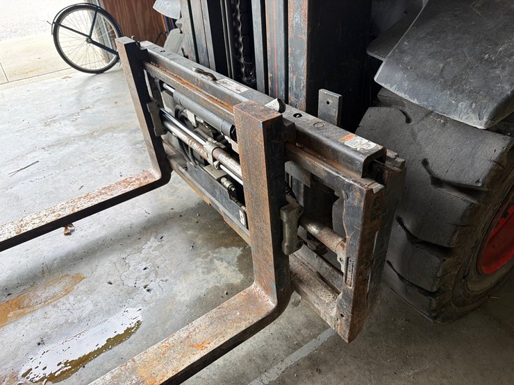 2012-linde-h25t-image-14