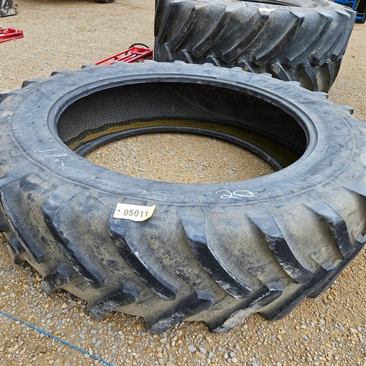 #105 • Michelin 480/80R50 Tire