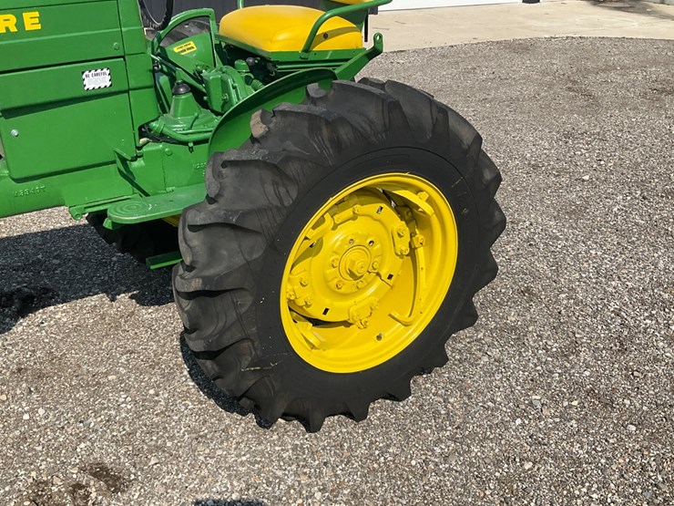 1956-john-deere-420-image-14
