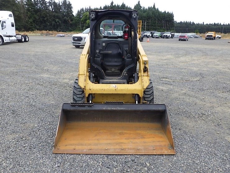 2014-caterpillar-226d3-image-7