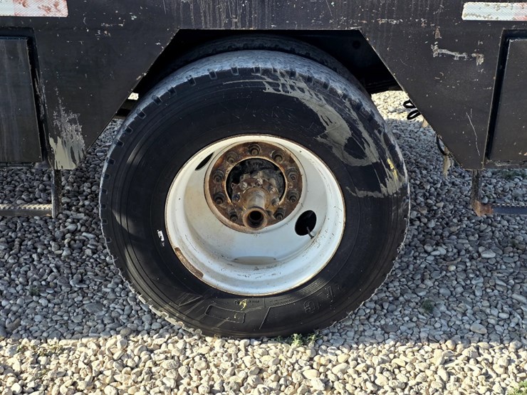 2015-international-durastar-4300-image-18