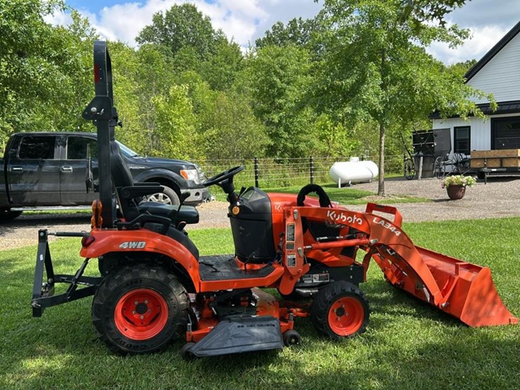 2022-kubota-bx2380-image-6