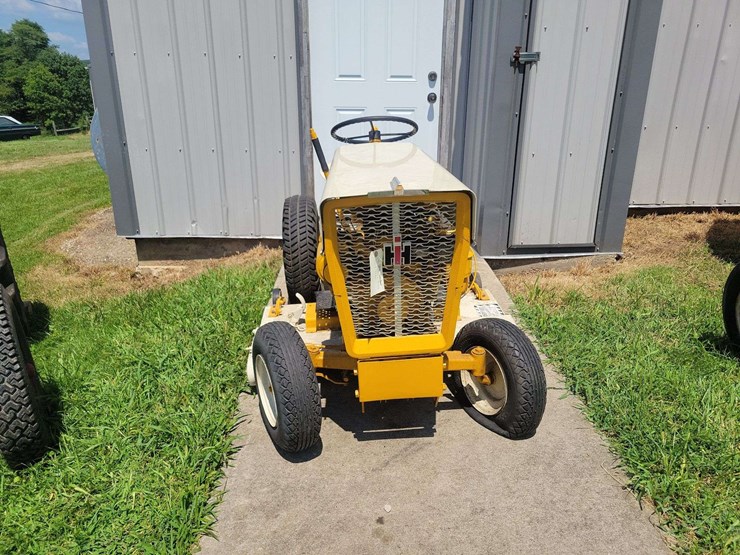 1962-cub-cadet-mower-image-8