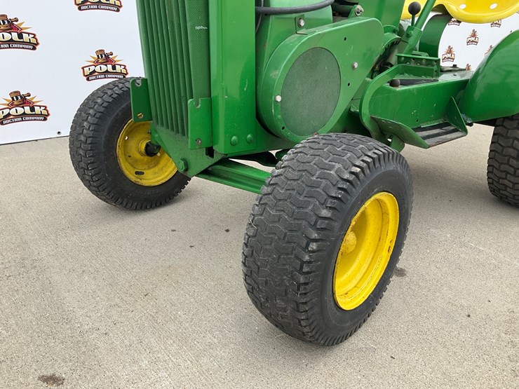 john-deere-112-image-9