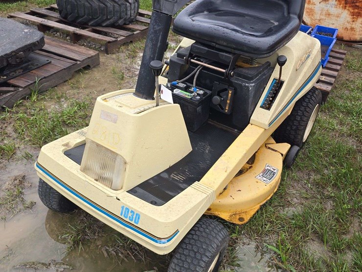 cub-cadet-1030-image-1