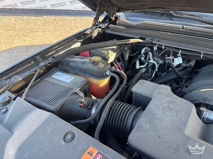 2020-chevrolet-tahoe-image-9