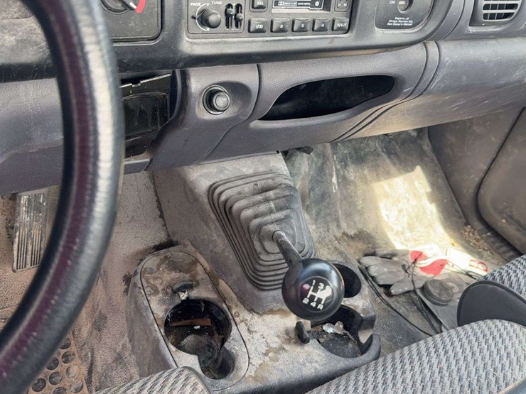 1998-dodge-ram-1500-image-13