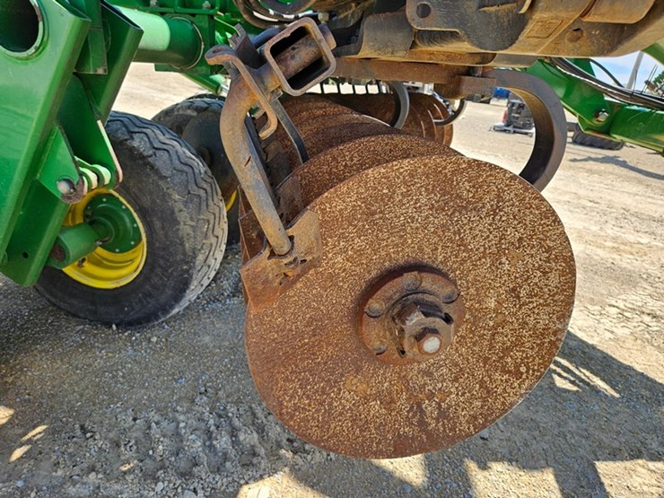 john-deere-2623vt-image-34