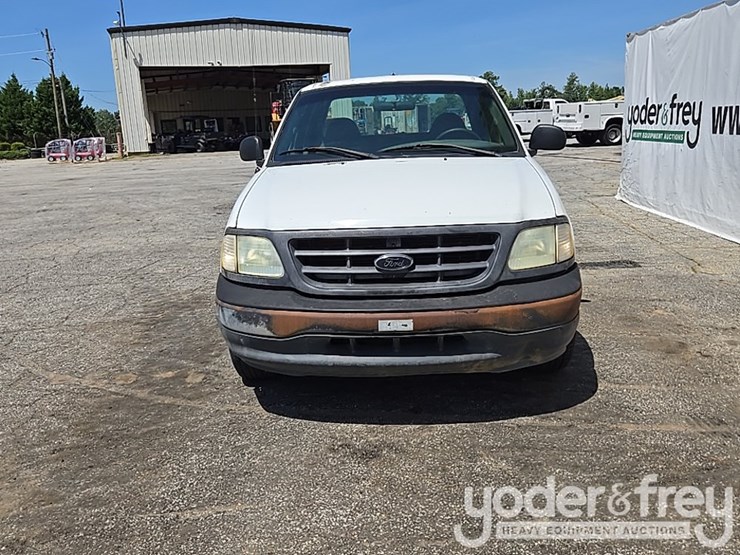2001-ford-f150-xl-image-8