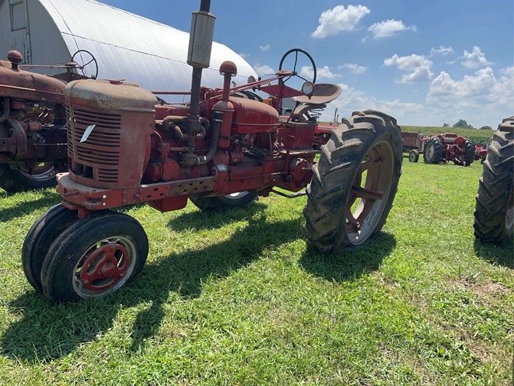 1954-farmall-super-h-image-2