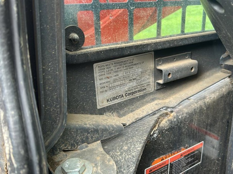 2023-kubota-svl75-2-image-45