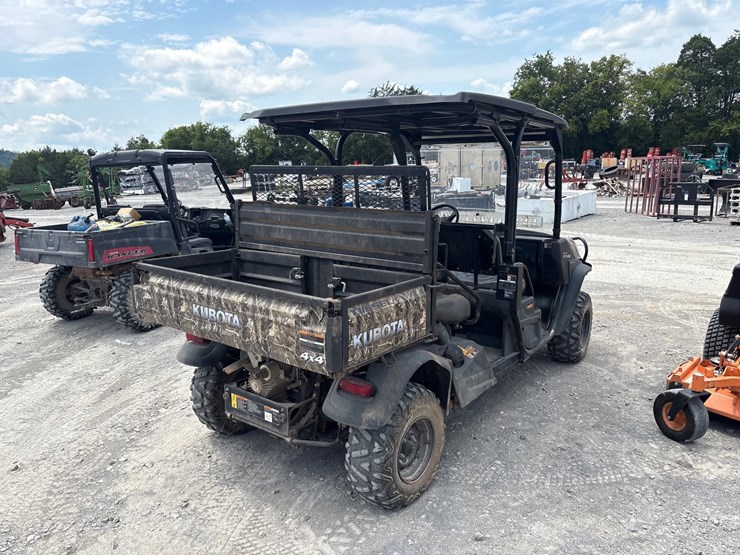 2019-kubota-rtvx1140-image-4