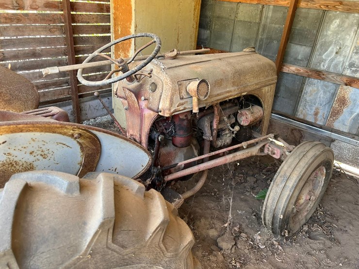 ford-8n-image-1