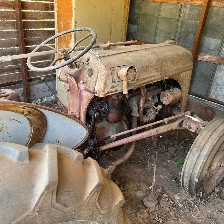 FORD 8N