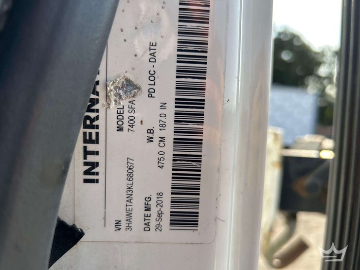 2019-international-workstar-7400-image-5