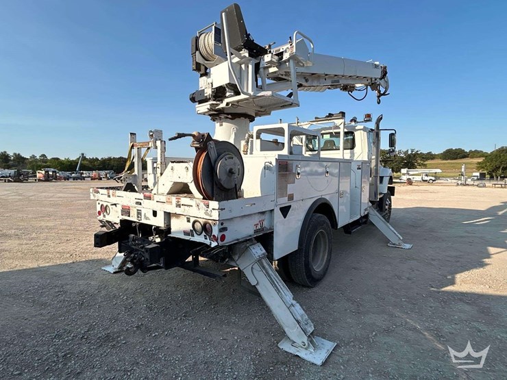 2019-international-workstar-7400-image-4