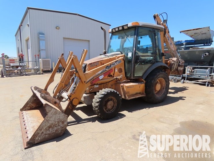 2005-case-580m-image-1
