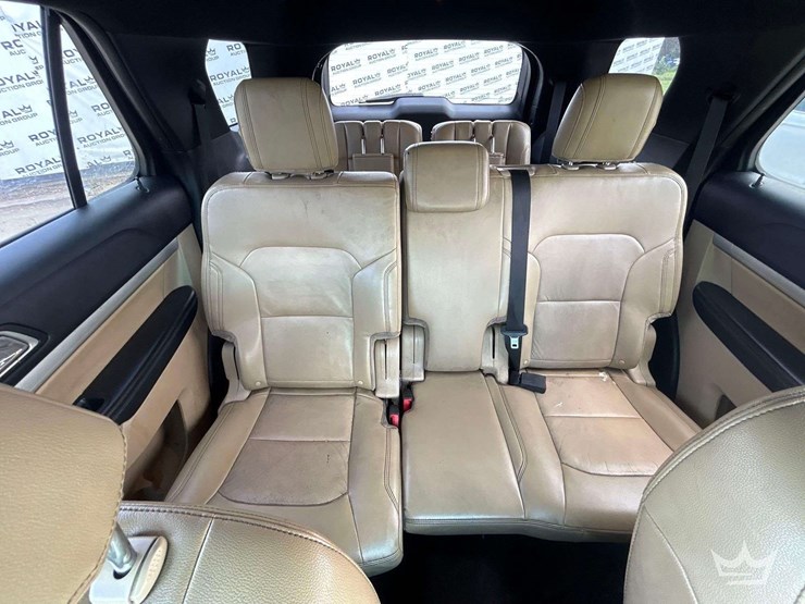 2016-ford-explorer-xlt-image-20