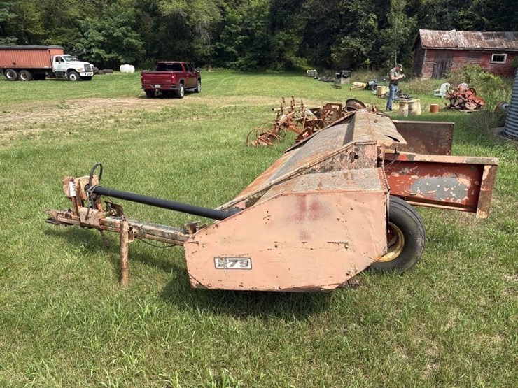 avco-new-idea-9-foot-flail-mower-image-8