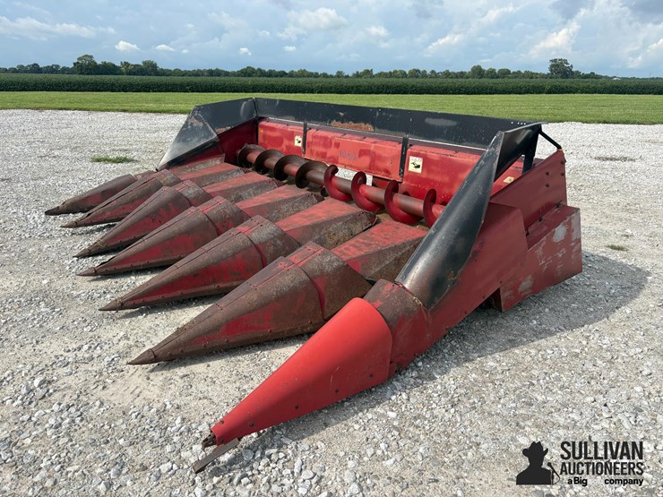 case-ih-1063-image-1