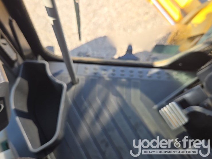 2019-caterpillar-140m3-image-73