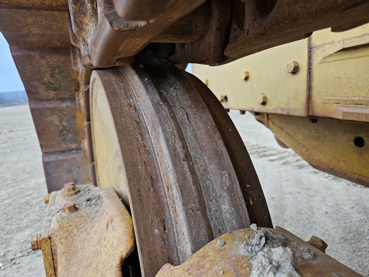 caterpillar-d5-image-18
