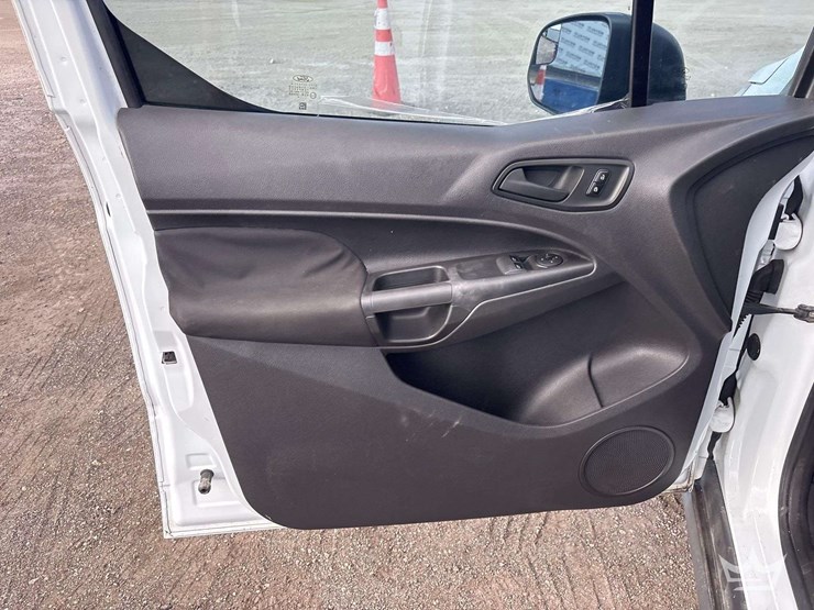 2014-ford-transit-connect-image-10