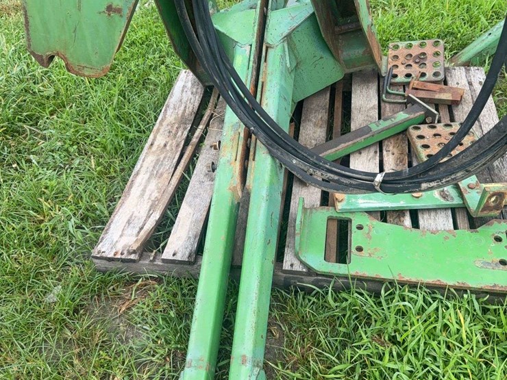 john-deere-260-image-3