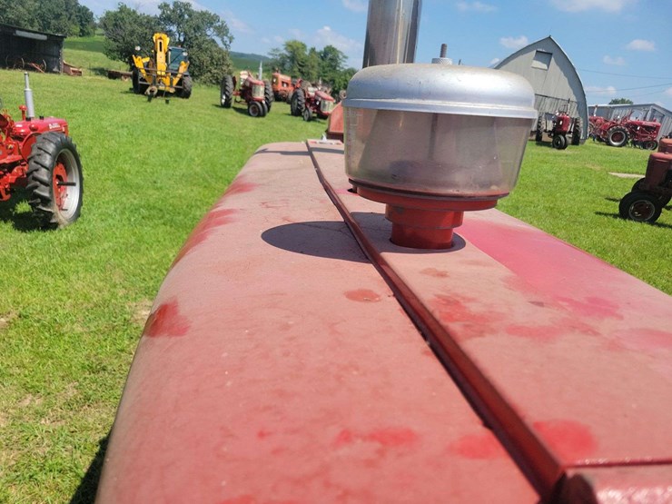 farmall-460-image-20