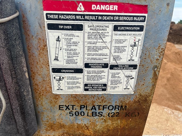 #1314-•-terex-aerials-ts30rt-rough-terrain-scissor-lift-image-38