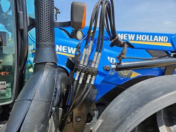 new-holland-t6.155-image-32