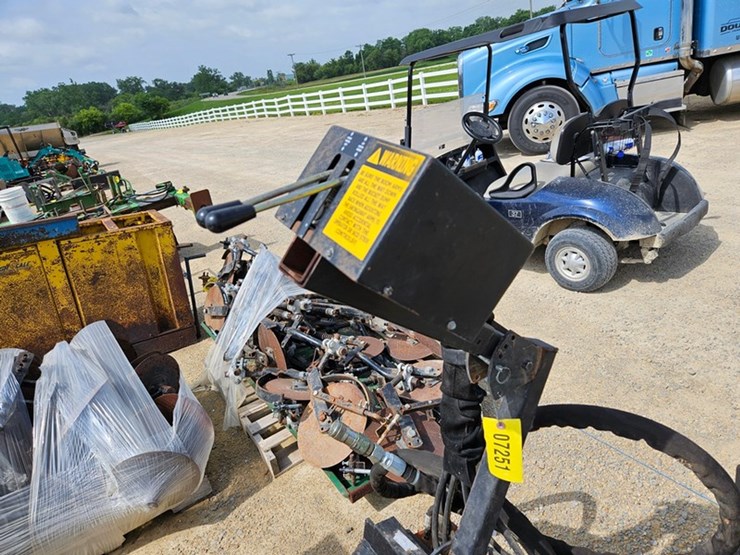 #101-•-coneqtec-stump-grinder-for-skid-loader-image-39