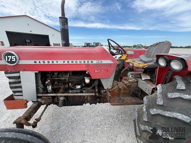 massey-ferguson-175-image-12