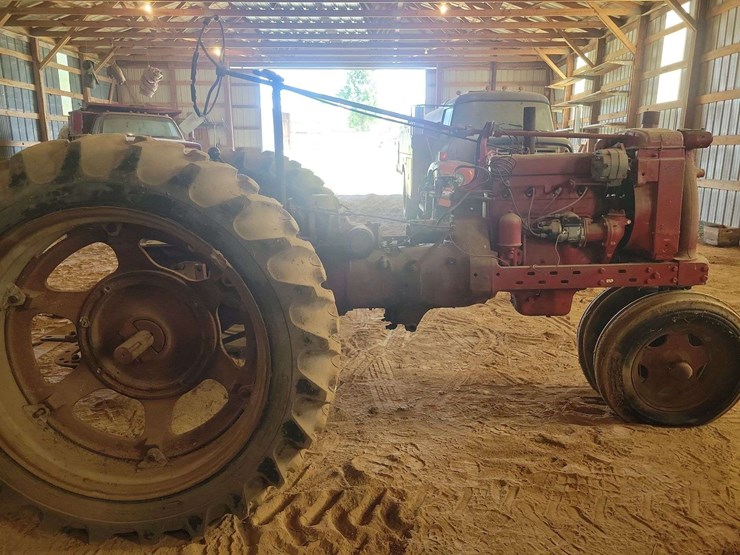 early-1939-farmall-h-image-6