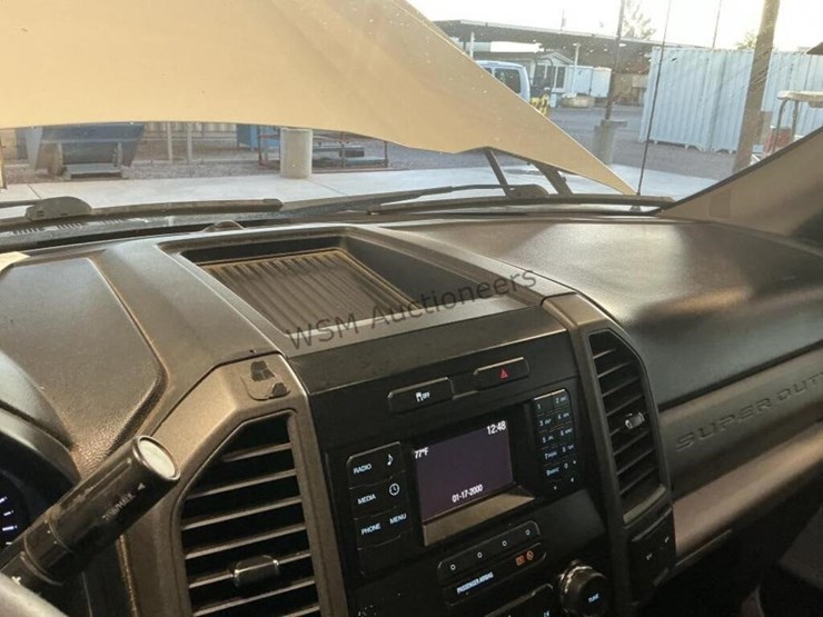 2019-ford-f350-image-18