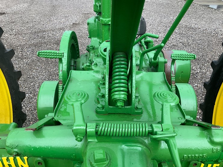 1941-john-deere-b-image-25