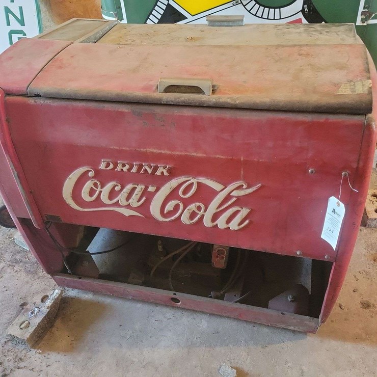 Coca Cola Chest Vending Machine